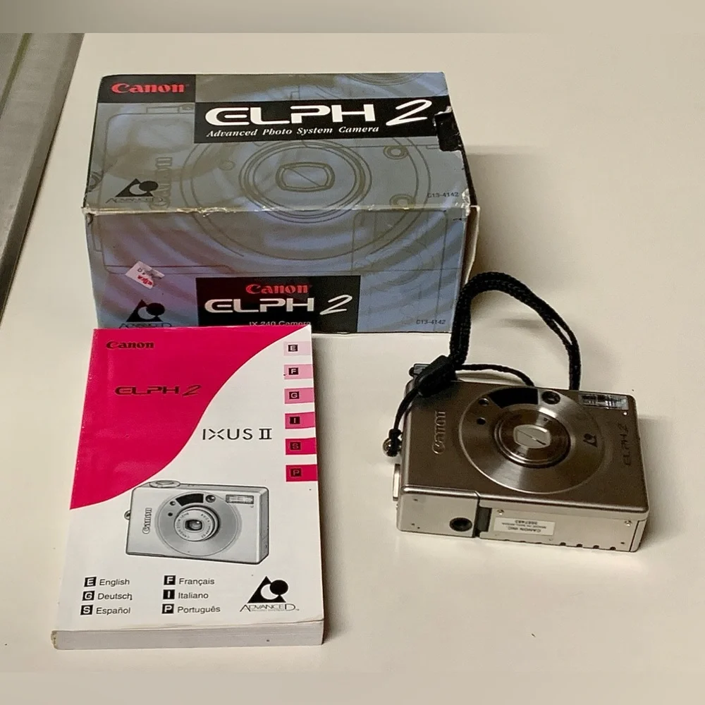 1999 Vintage Canon ELPH 2 APS Film Point and Shoot Camera